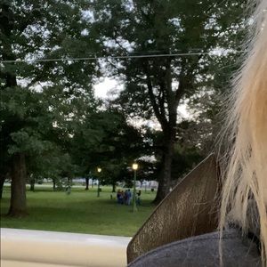 Meet your Posher, Avery